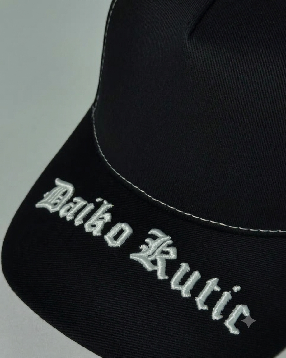 Daiko Cap black white